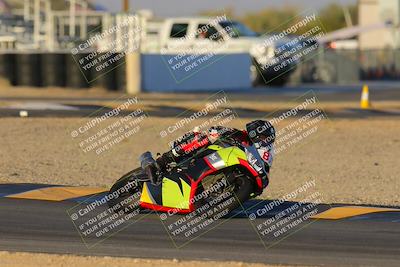 media/Nov-19-2023-CVMA (Sun) [[1f3d1b7ccb]]/Race 18 Supersport Middleweight/